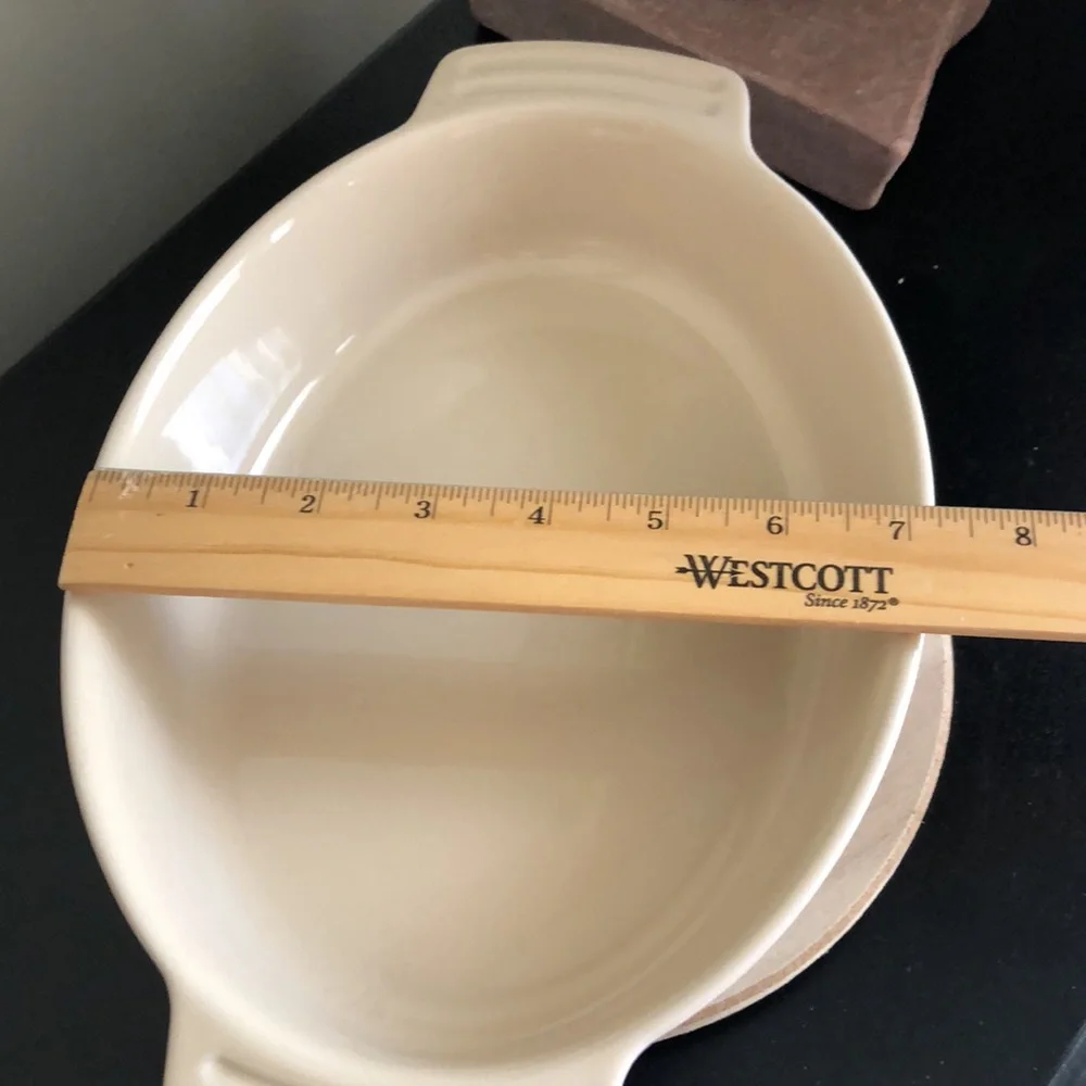 Le Creuset ready stoneware
